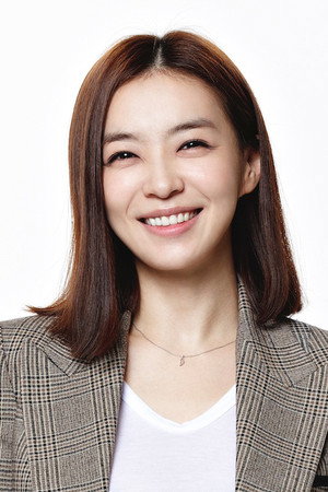 Park Sun-young portrait