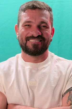 Sasá Carvalho portrait