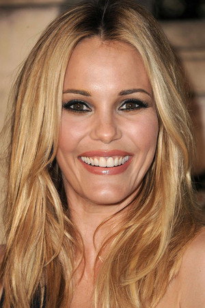 Leslie Bibb portrait