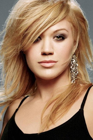 Kelly Clarkson portrait