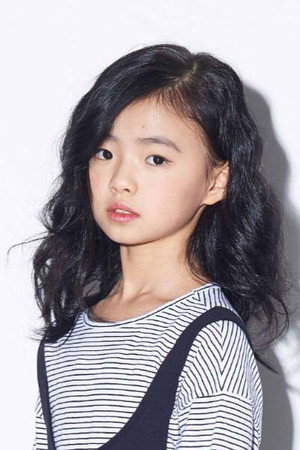 Kim Si-a portrait