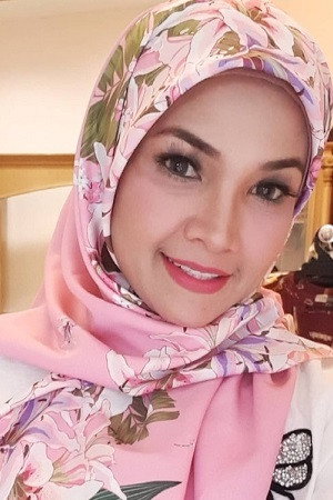 Zarina Zainuddin portrait