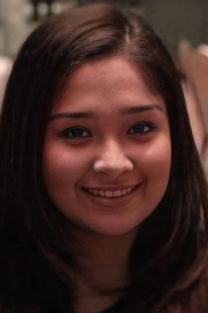 Anna Larrucea portrait