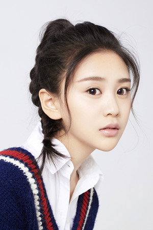 Lou Shu Yu portrait