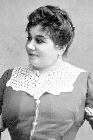 Delphine Renot portrait