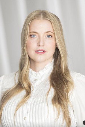 Stephanie Schneider portrait