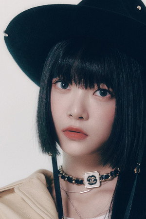 Hong Eunchae portrait