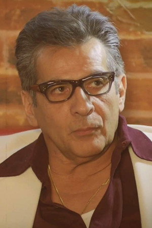 Louis Perez portrait
