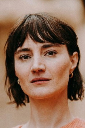 Paula Hans portrait
