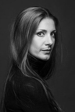 Nina Zanjani portrait