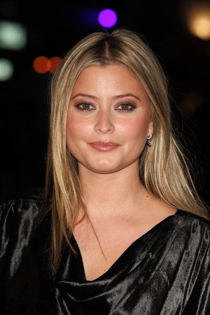 Holly Valance portrait