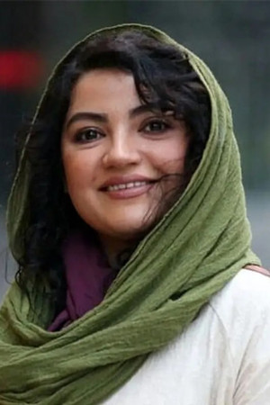 Yalda Abbasi portrait
