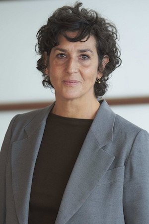 Elvira Mínguez portrait