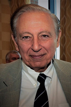 Robert Gallo portrait