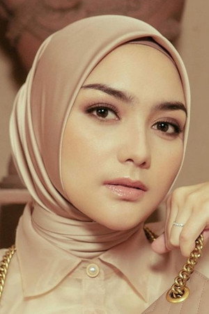 Citra Kirana portrait