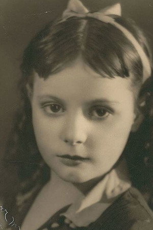 Joyce Coad portrait