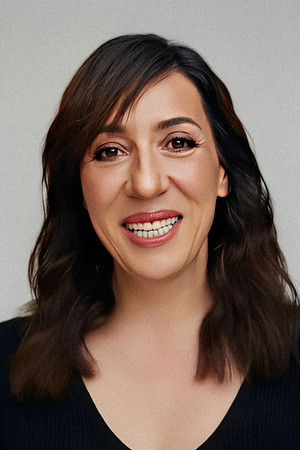 Binnur Kaya portrait