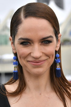 Melanie Scrofano portrait