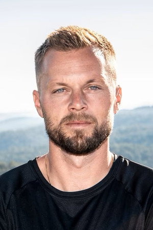 Sebastian Larsson portrait
