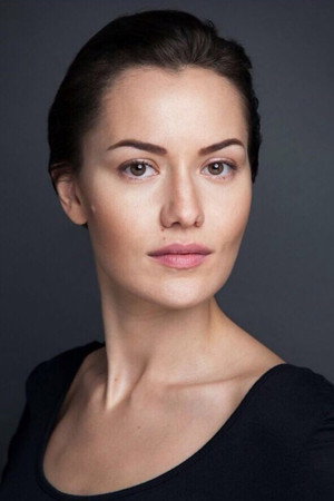 Fahriye Evcen portrait