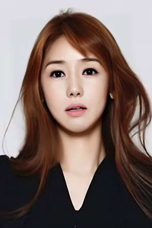 Ra Hee-jeong portrait