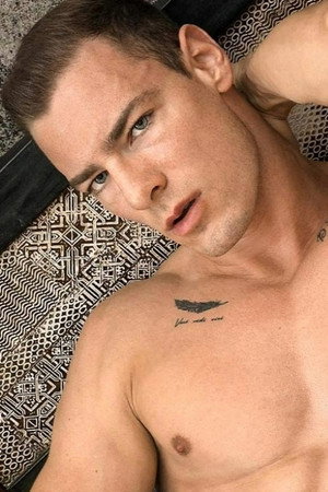 Matheo Bare portrait