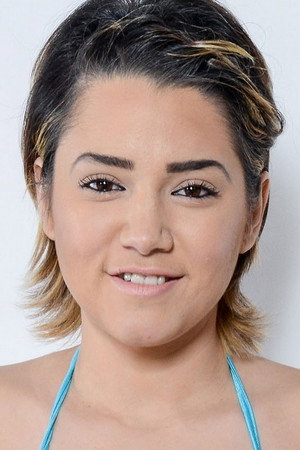 Alix Lovell portrait