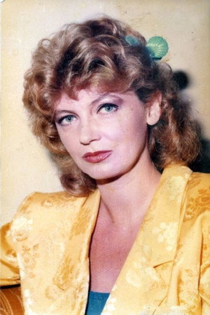 Cezara Dafinescu portrait