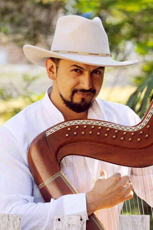 Raúl Monge Alarcón portrait