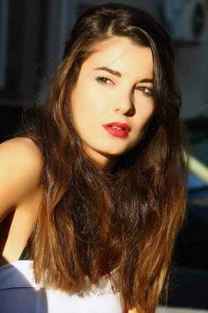 Irem Altug portrait