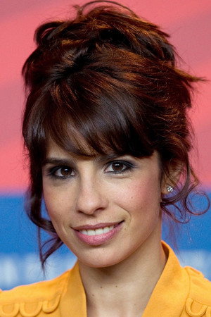 Maria Ribeiro portrait