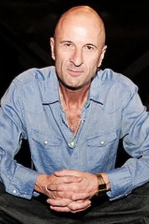 Clive Deamer portrait