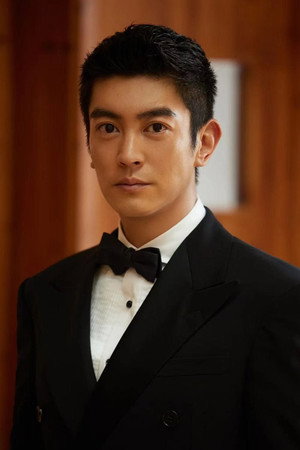 Du Jiang portrait