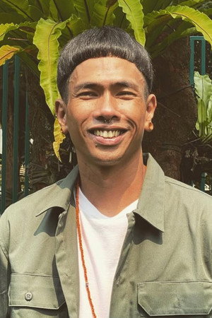 Ari Lesmana portrait