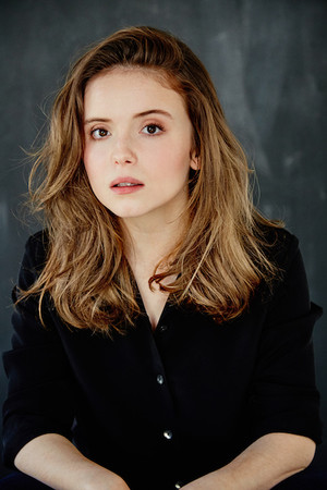 Lara Robinson portrait