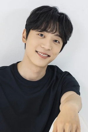 Shin Hyun-soo portrait
