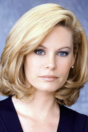 Shannon Sturges portrait
