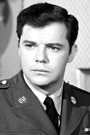 Warren Berlinger portrait