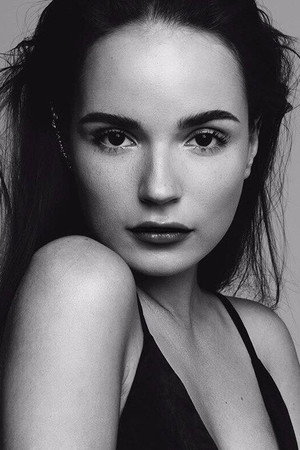 Sasha Spilberg portrait