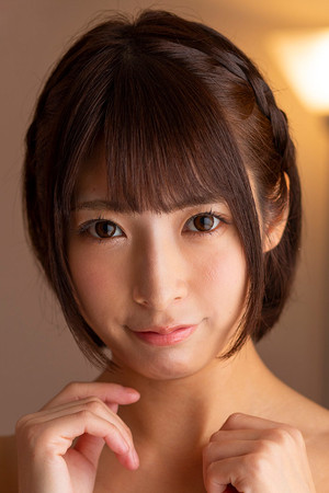 Miku Abeno portrait