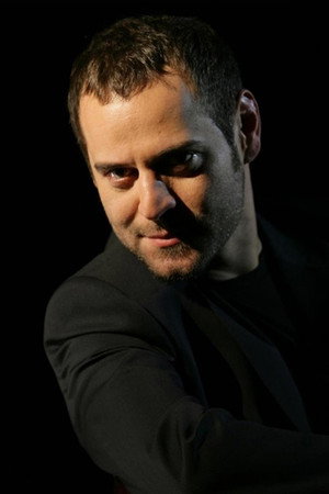 Tardu Flordun portrait