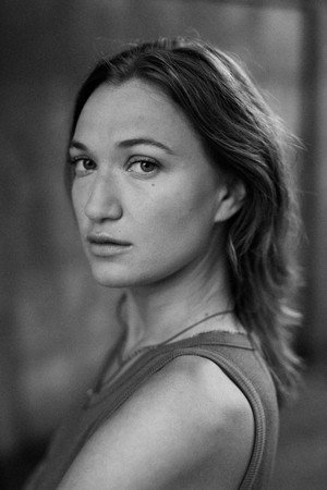 Mona Mina Leon portrait