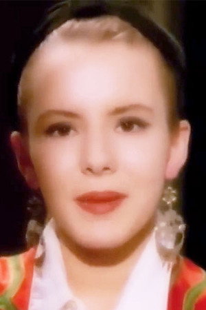 Betsy Lynn George portrait