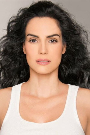 Scarlet Ortiz portrait