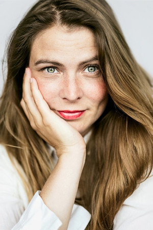 Isabelle Barth portrait