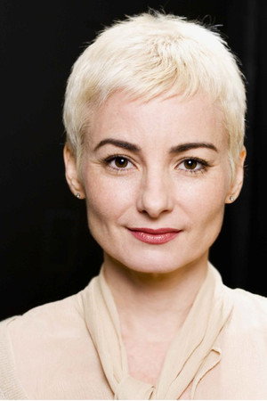 Bronwen Booth portrait