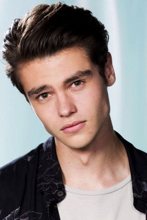 Felix Mallard portrait