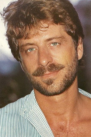 Flávio Galvão portrait