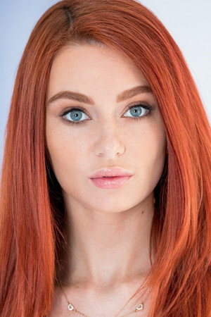 Lacy Lennon portrait