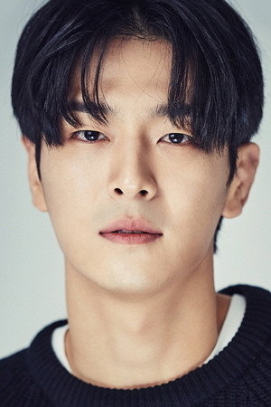 Lee Jong-hwa portrait
